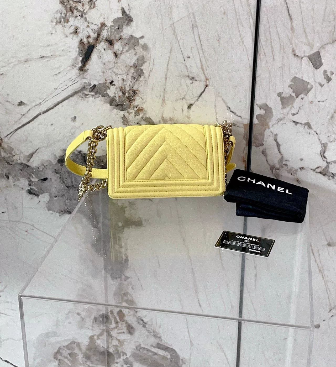 Chanel Pre-loved Bag Very good condition Size ONE SIZE - 2 Thumbnail