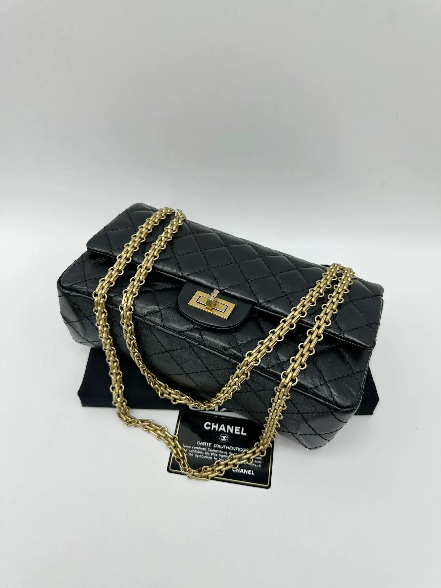Chanel Pre-loved Bag Very good condition Size ONE SIZE - 3 Thumbnail