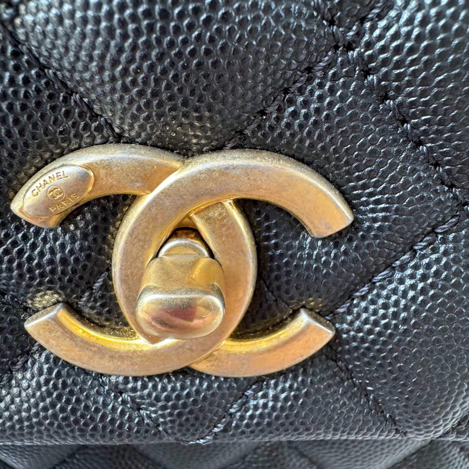 Chanel Pre-loved Bag Very good condition Size ONE SIZE - 2 Thumbnail