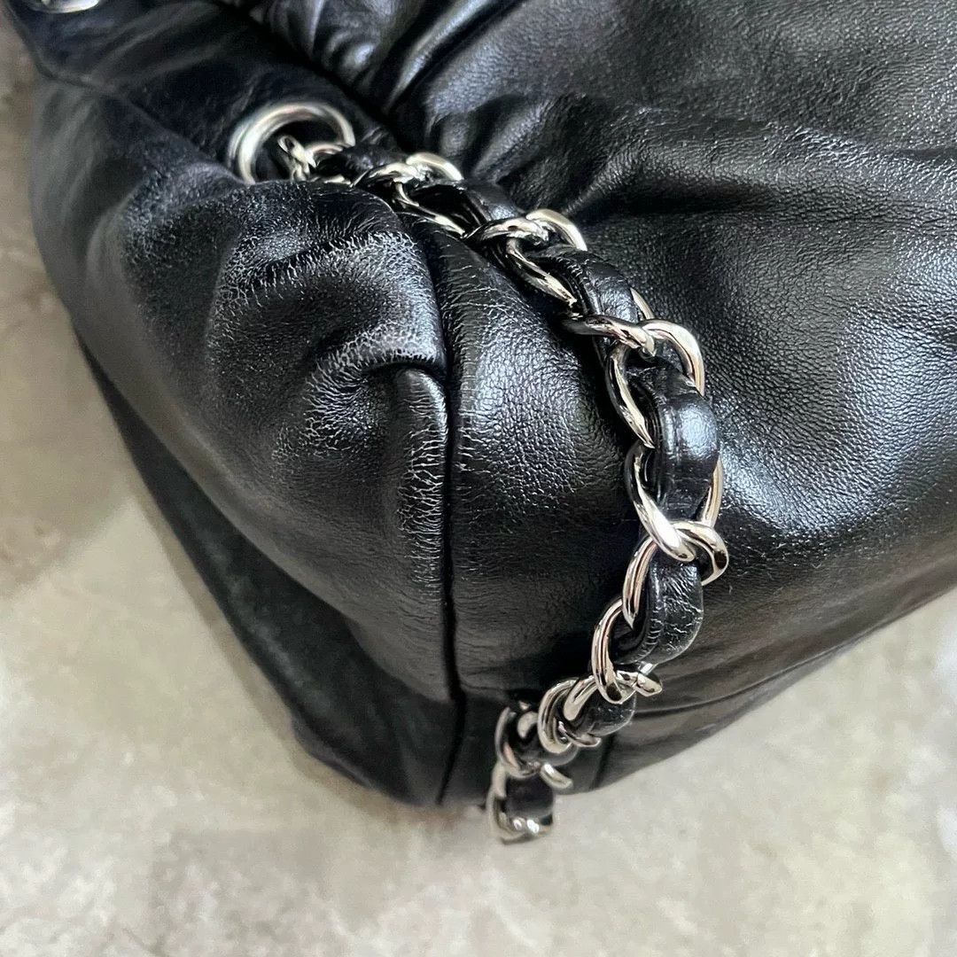 Chanel Pre-loved Bag Very good condition Size ONE SIZE - 4 Thumbnail