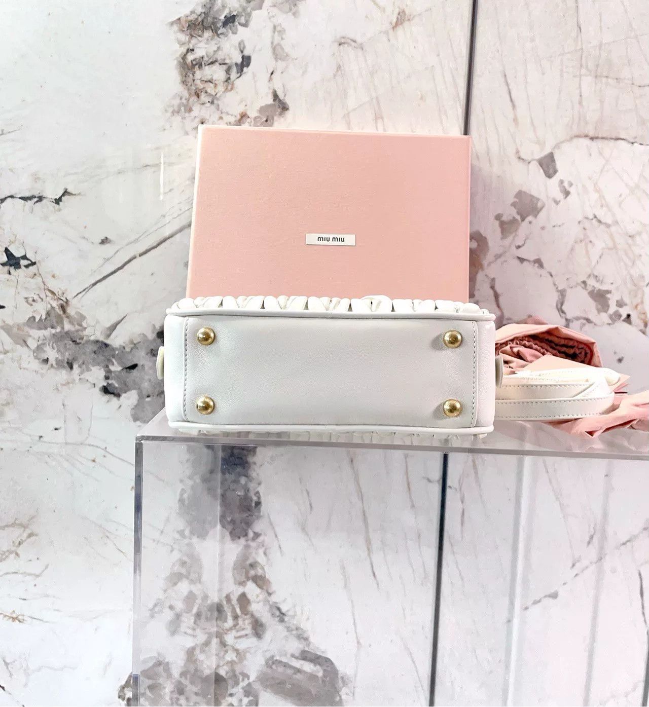 Miu Miu Pre-loved Bag Very good condition Size ONE SIZE - 4 Thumbnail