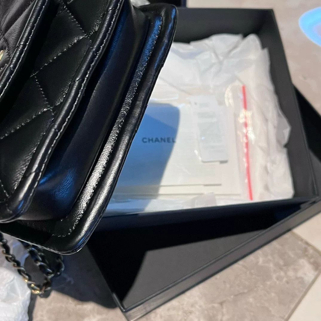 Chanel Pre-loved Bag Very good condition Size ONE SIZE - 7 Thumbnail