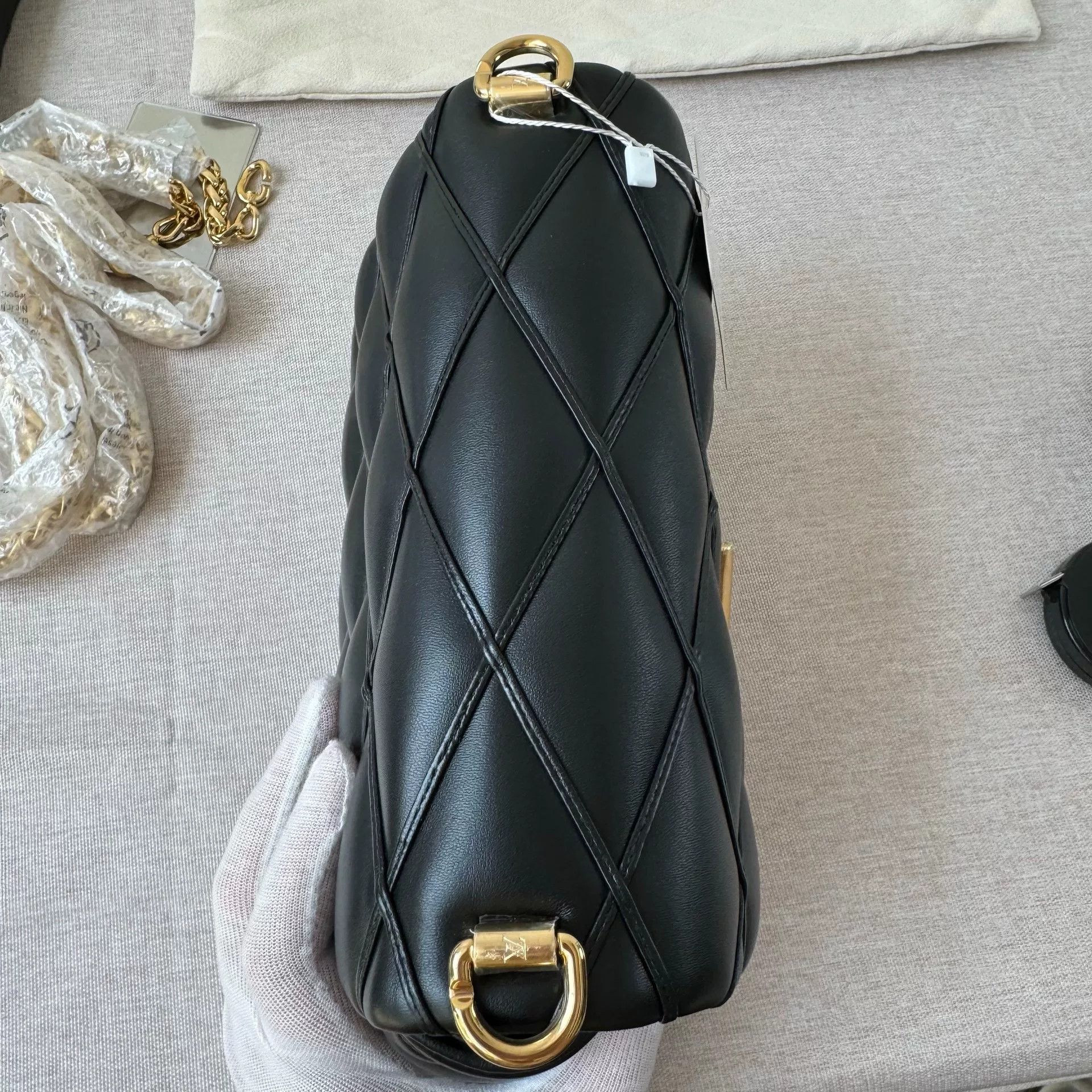 Louis Vuitton Pre-loved Bag Brand new condition Size ONE SIZE - 5 Thumbnail