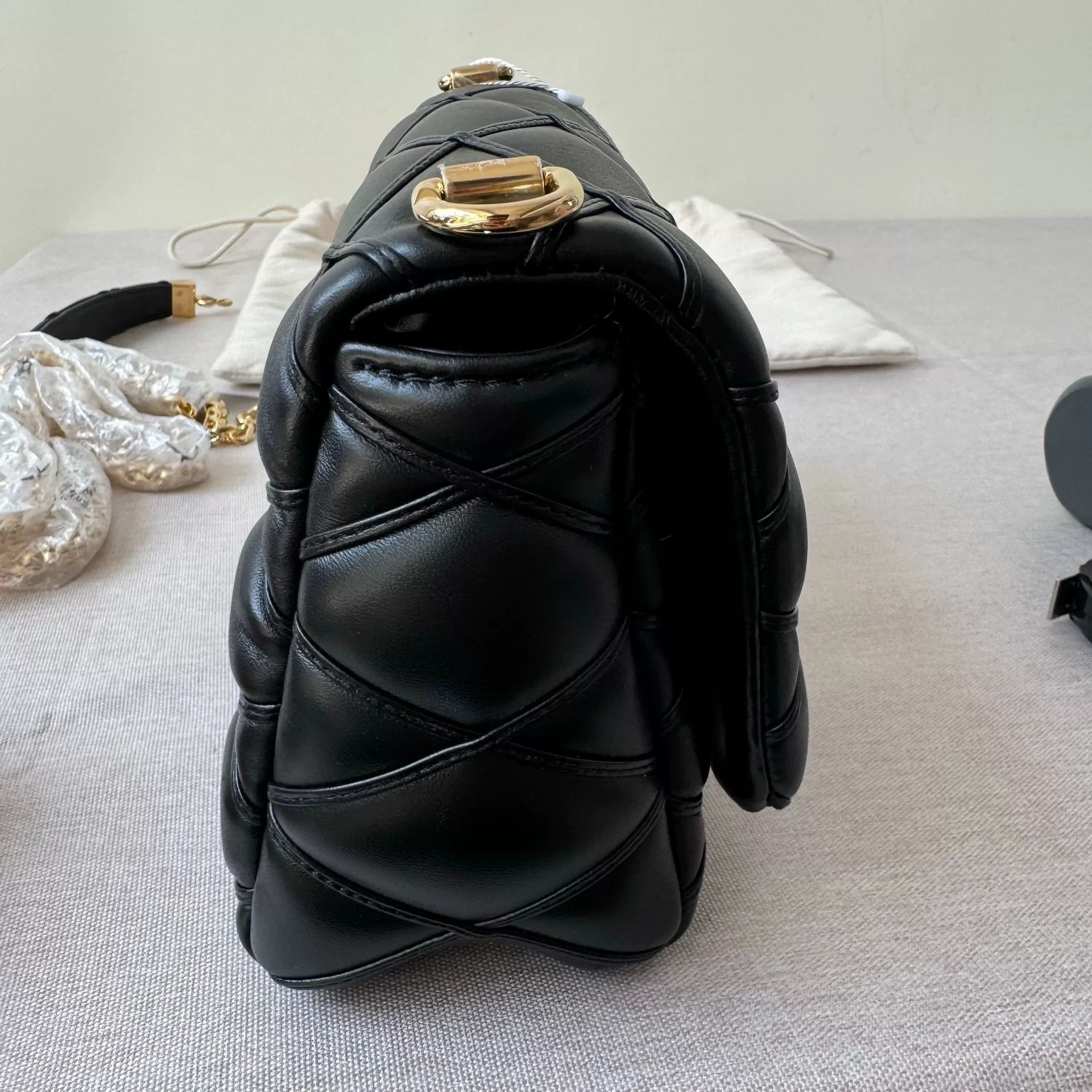 Louis Vuitton Pre-loved Bag Brand new condition Size ONE SIZE - 4 Thumbnail