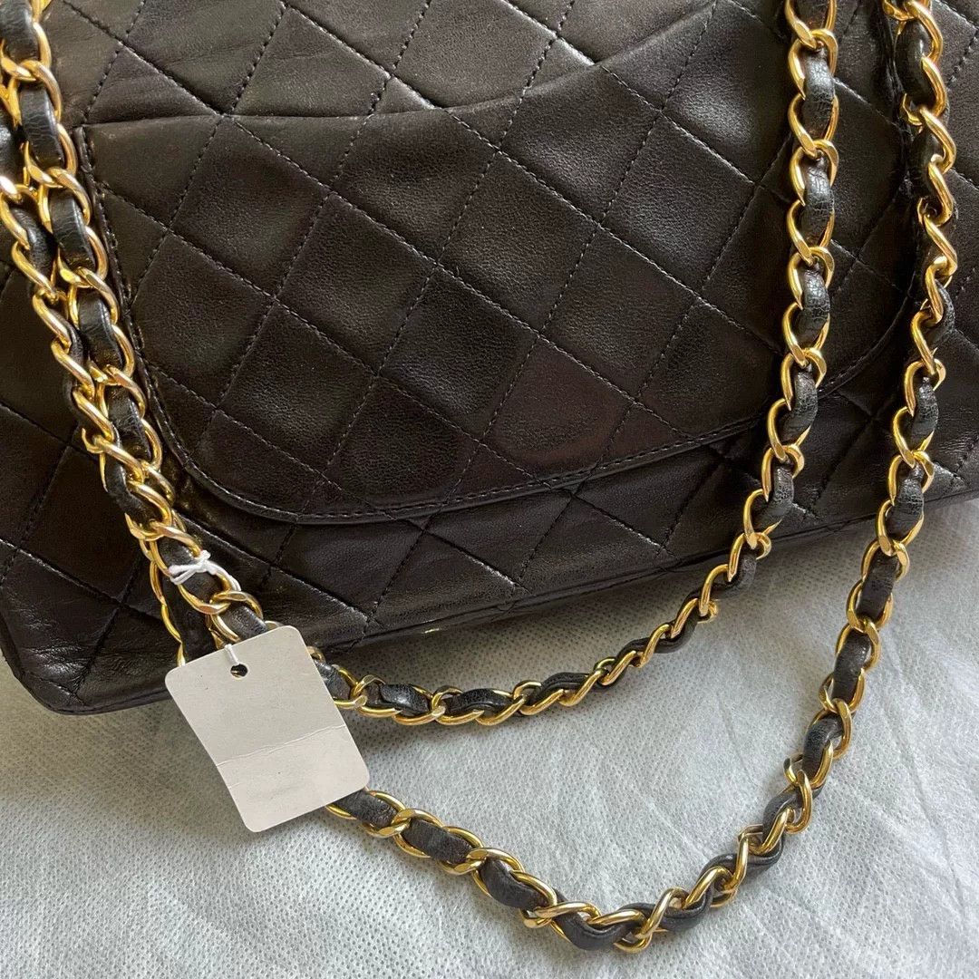 Chanel Pre-loved Bag Very good condition Size ONE SIZE - 4 Thumbnail