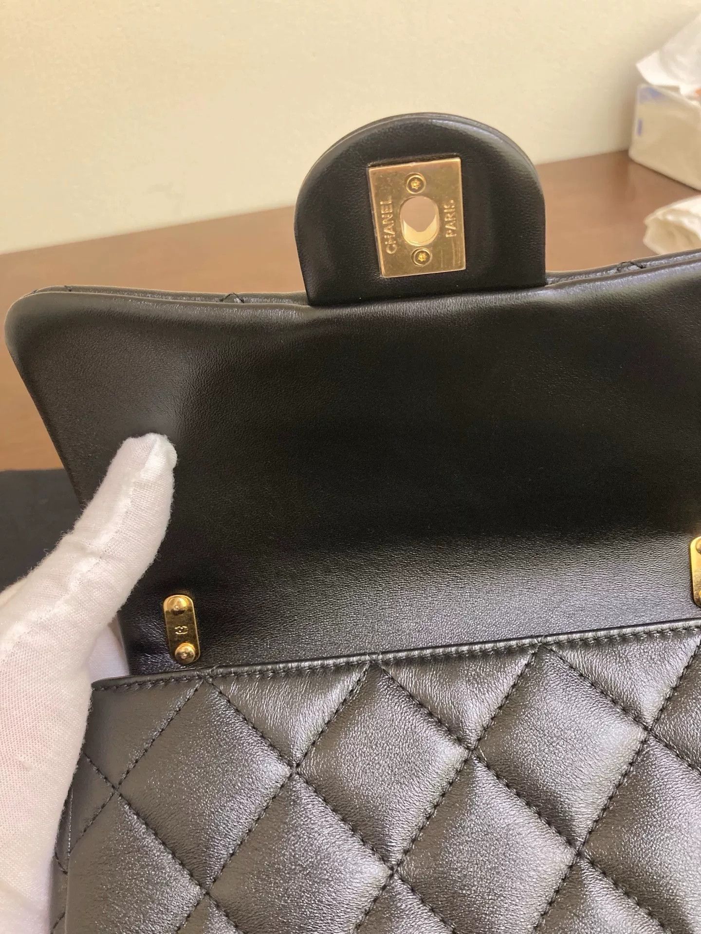 Chanel Pre-loved Bag Very good condition Size ONE SIZE - 4 Thumbnail