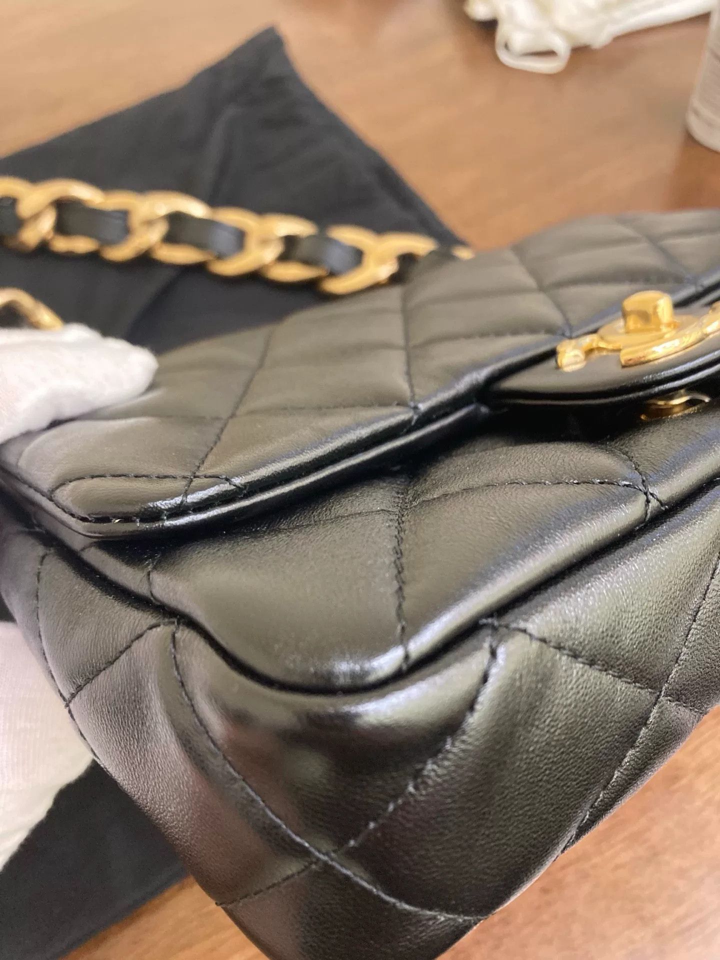 Chanel Pre-loved Bag Very good condition Size ONE SIZE - 9 Thumbnail