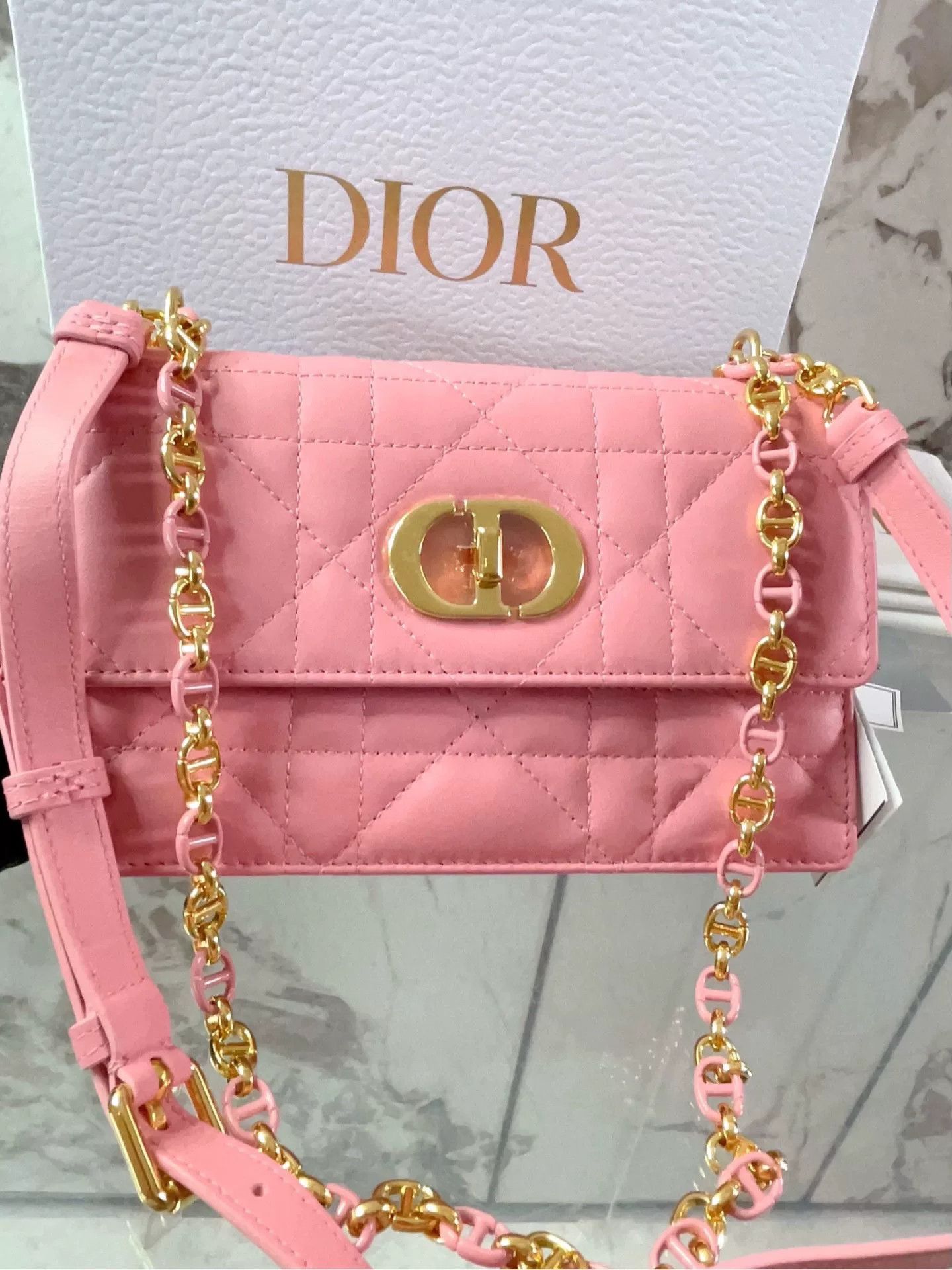 Dior Pre-loved Bag Very good condition Size ONE SIZE - 7 Thumbnail
