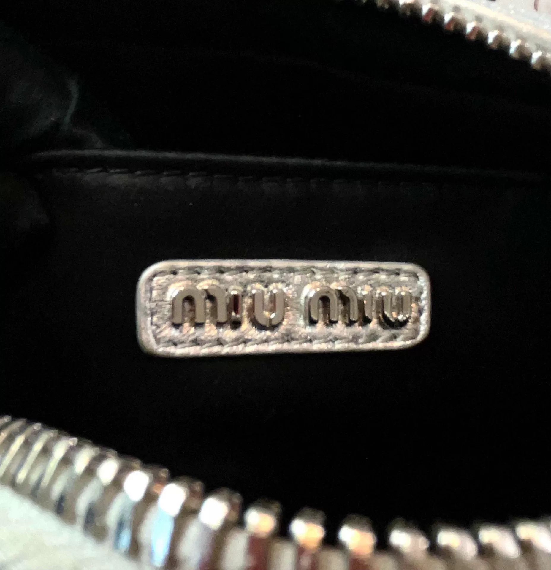 Miu Miu Pre-loved Bag Very good condition Size ONE SIZE - 8 Thumbnail