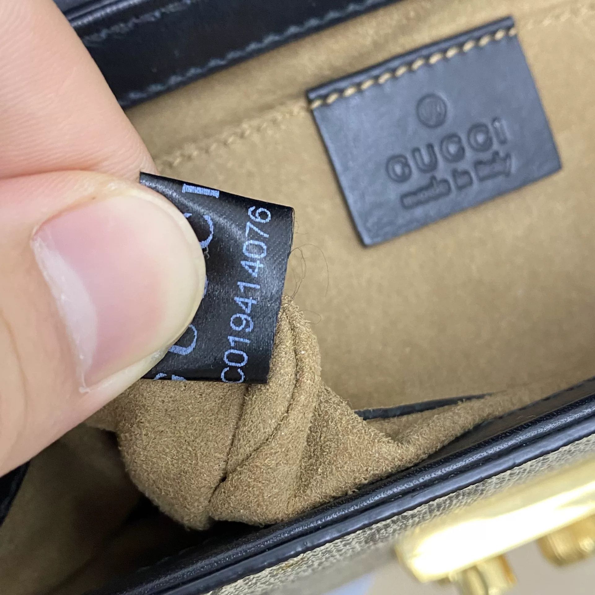 Gucci Pre-loved Bag Very good condition Size ONE SIZE - 8 Thumbnail