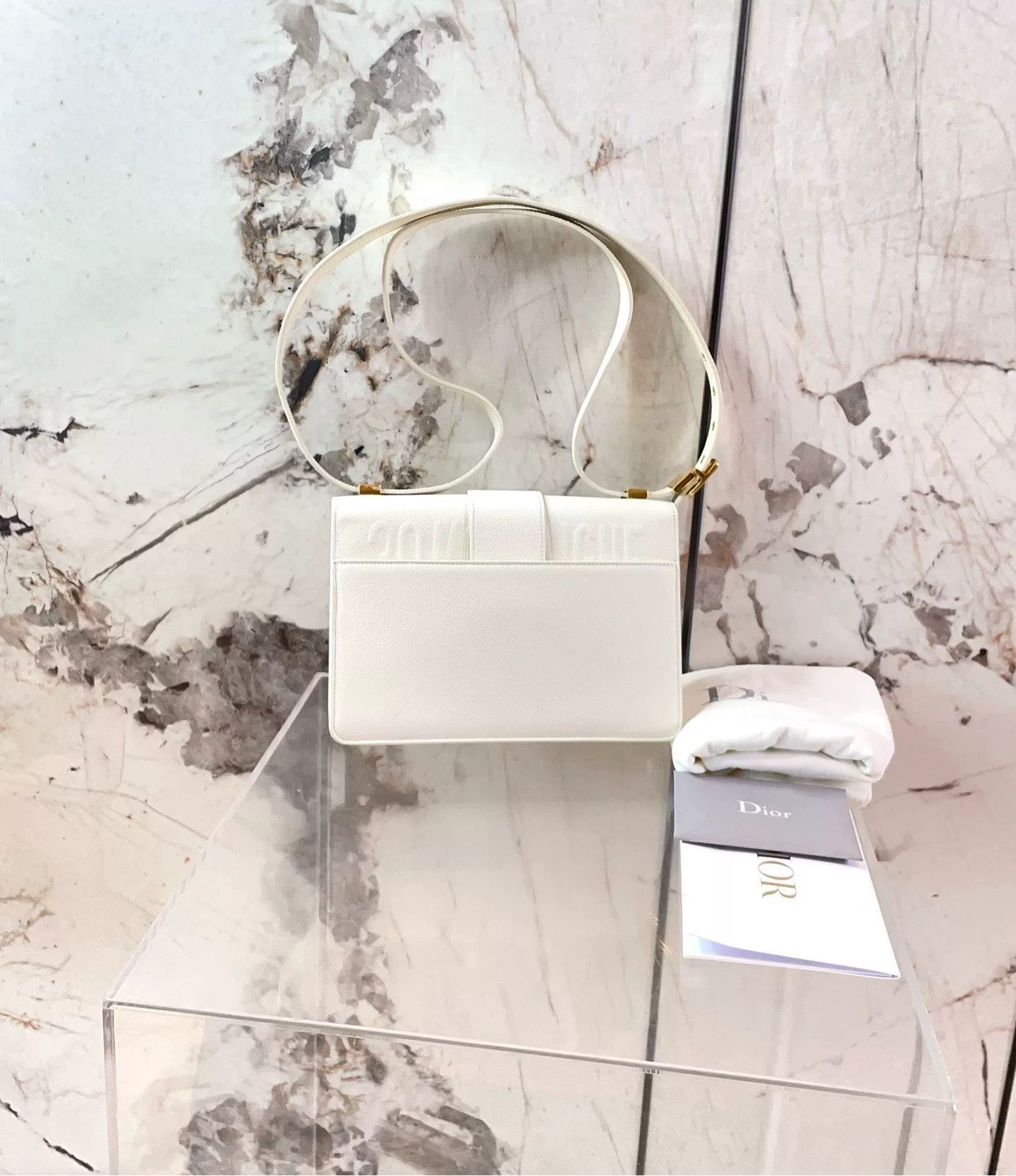 Dior Pre-loved Bag Very good condition Size ONE SIZE - 2 Thumbnail