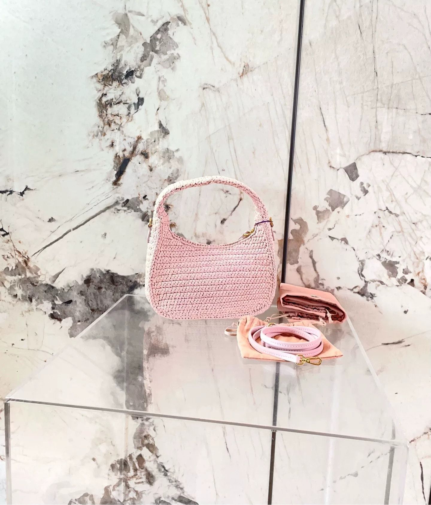 Miu Miu Pre-loved Bag Very good condition Size ONE SIZE - 2 Thumbnail