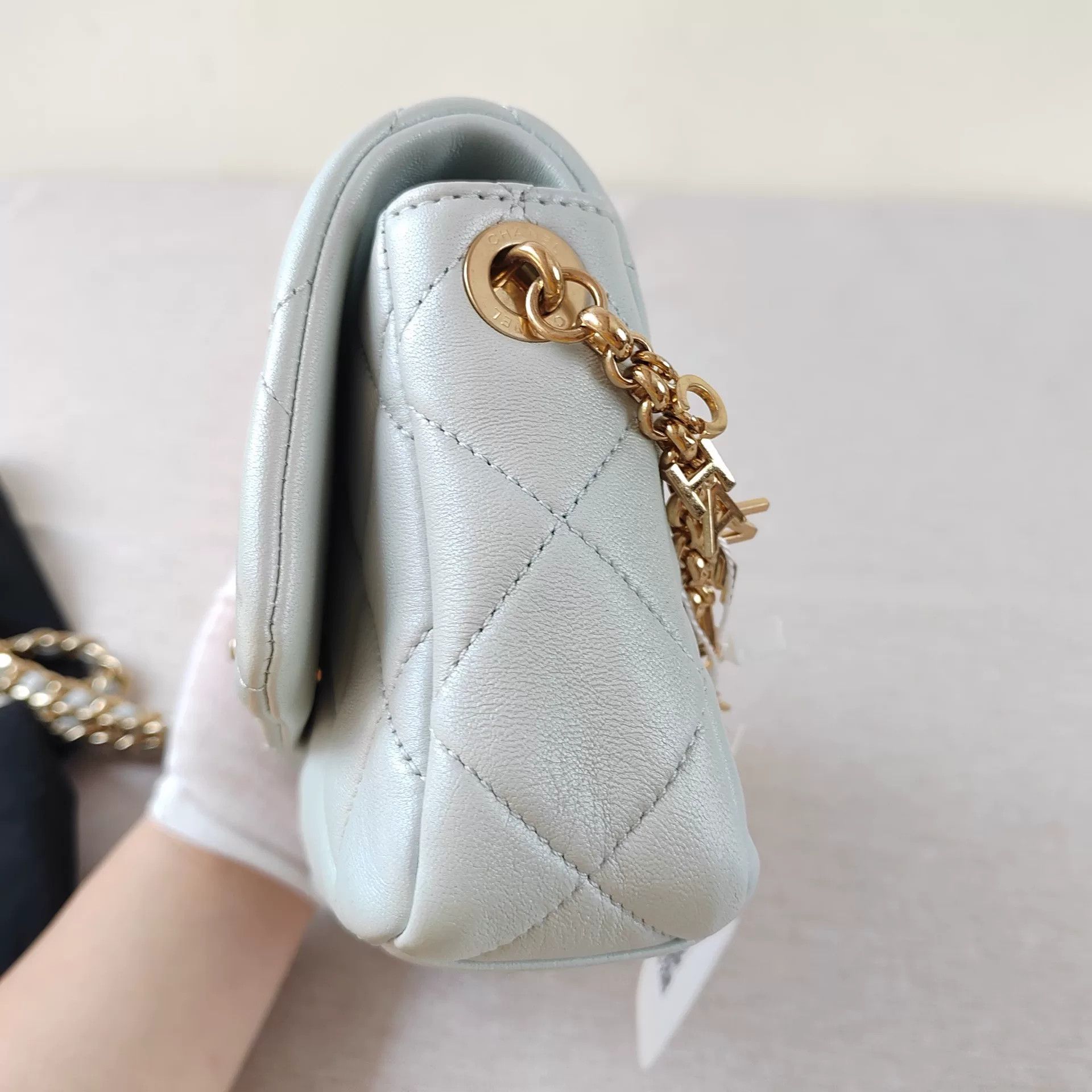 Chanel Pre-loved Bag Very good condition Size ONE SIZE - 7 Thumbnail