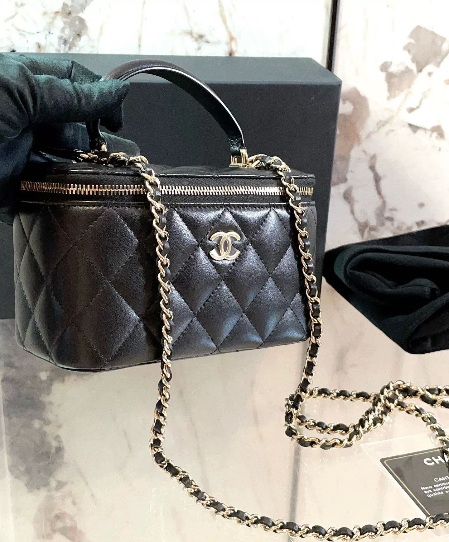 Chanel Pre-loved Bag Very good condition Size ONE SIZE - 6 Thumbnail