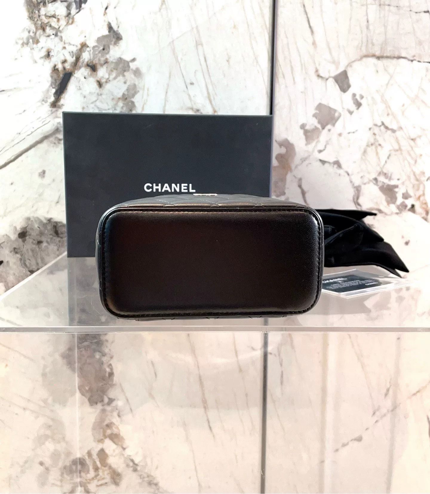 Chanel Pre-loved Bag Very good condition Size ONE SIZE - 4 Thumbnail