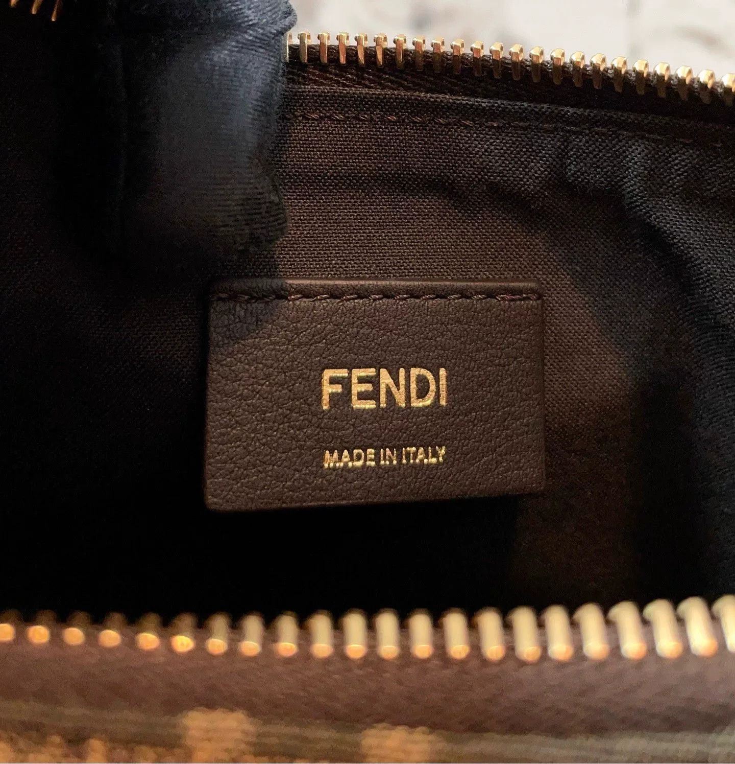 Fendi Pre-loved Bag Very good condition Size ONE SIZE - 8 Thumbnail