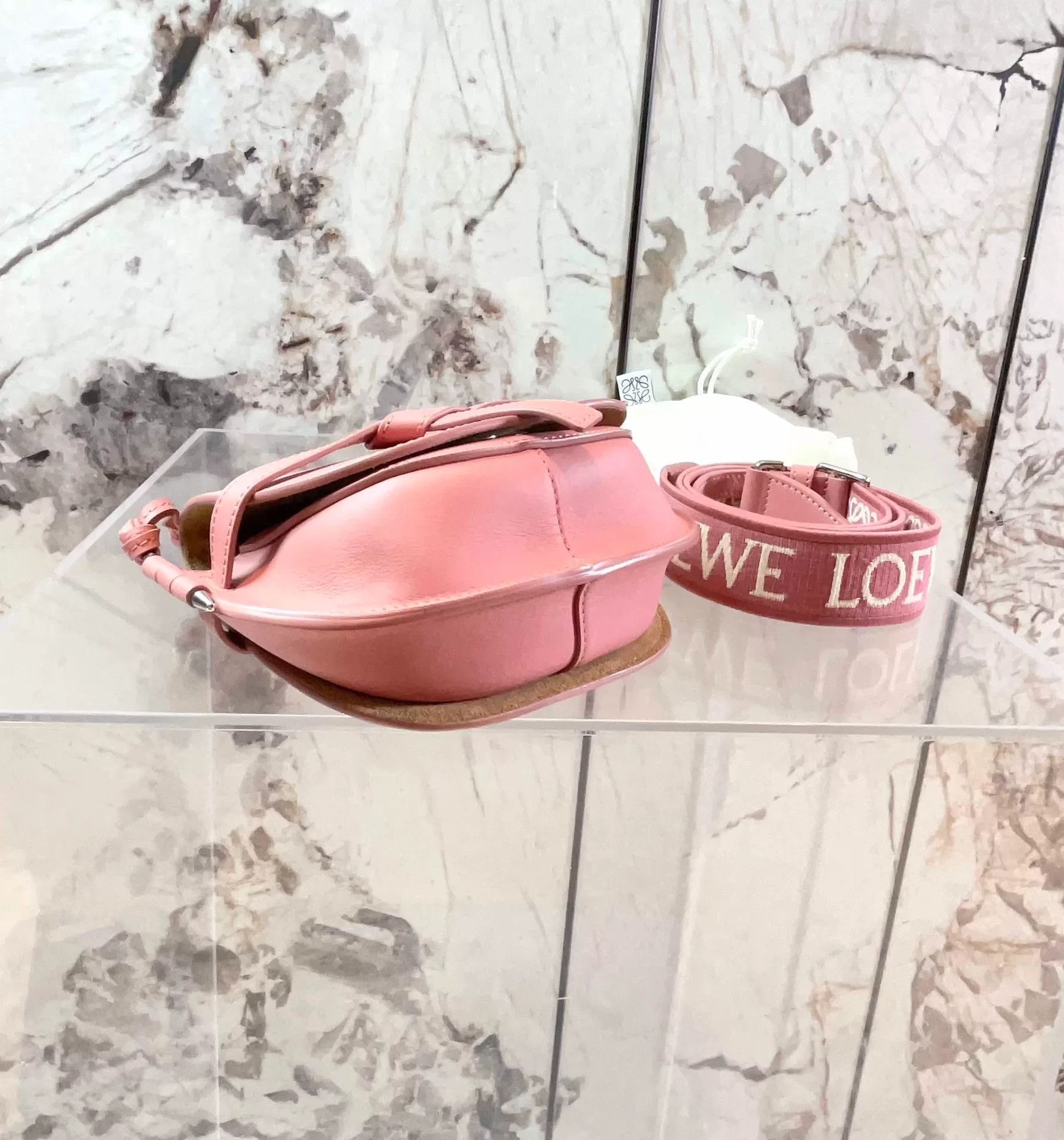 Loewe Pre-loved Bag Very good condition Size ONE SIZE - 5 Thumbnail