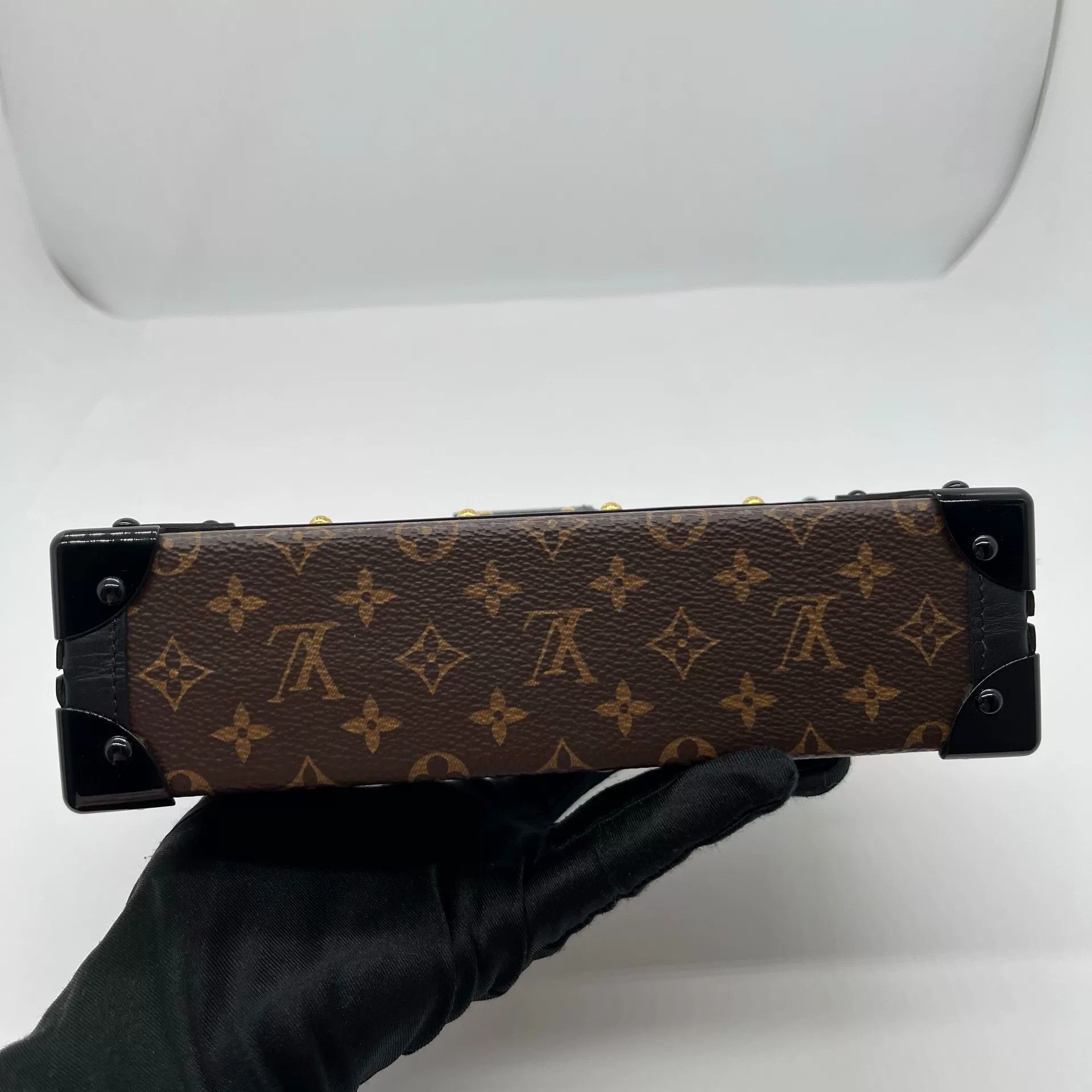 Louis Vuitton Pre-loved Bag Very good condition Size ONE SIZE - 7 Thumbnail
