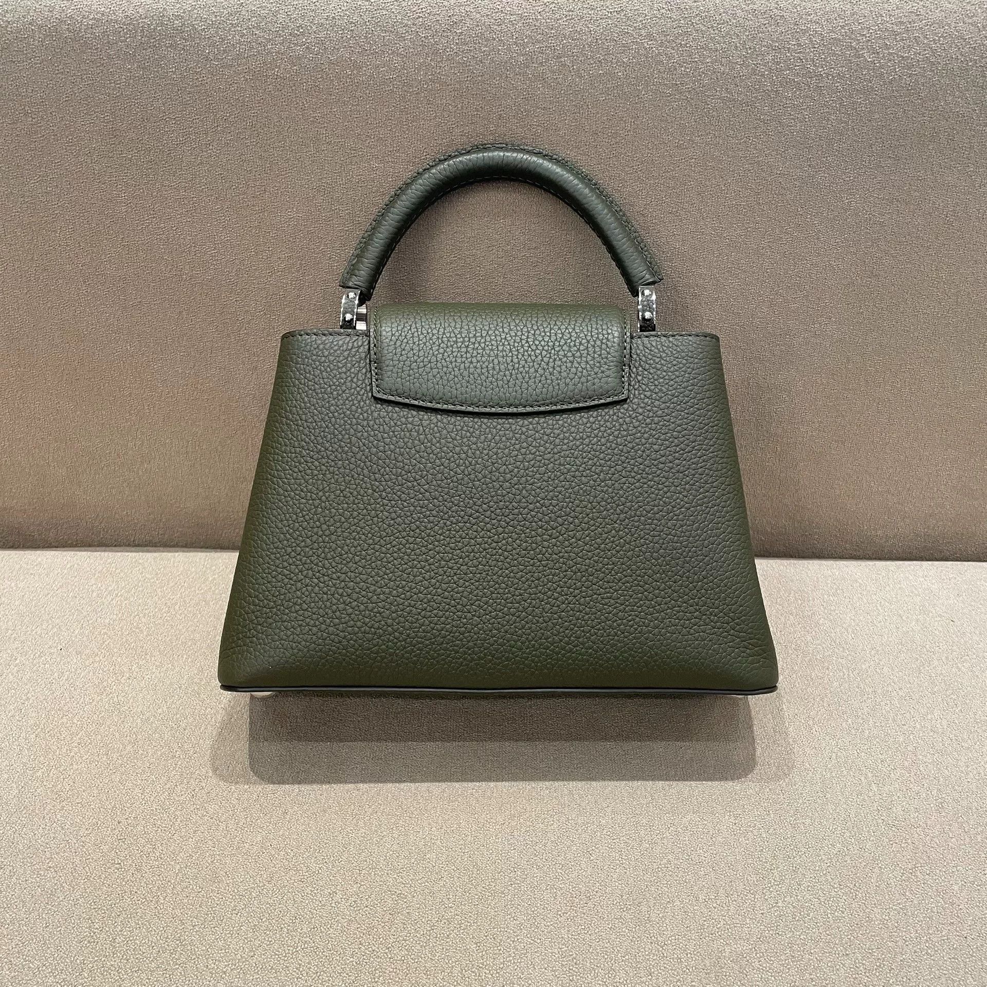 Louis Vuitton Pre-loved Bag Very good condition Size ONE SIZE - 3 Thumbnail