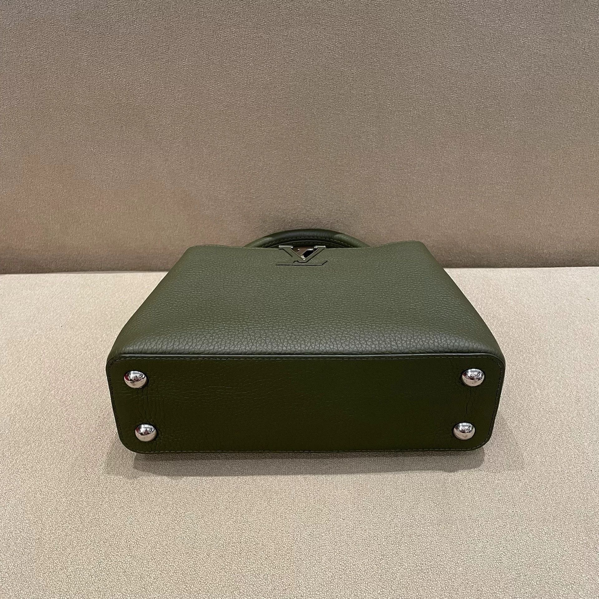 Louis Vuitton Pre-loved Bag Very good condition Size ONE SIZE - 6 Thumbnail