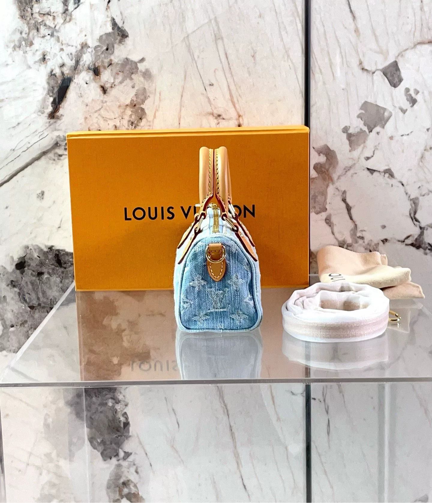 Louis Vuitton Pre-loved Bag Very good condition Size ONE SIZE - 3 Thumbnail