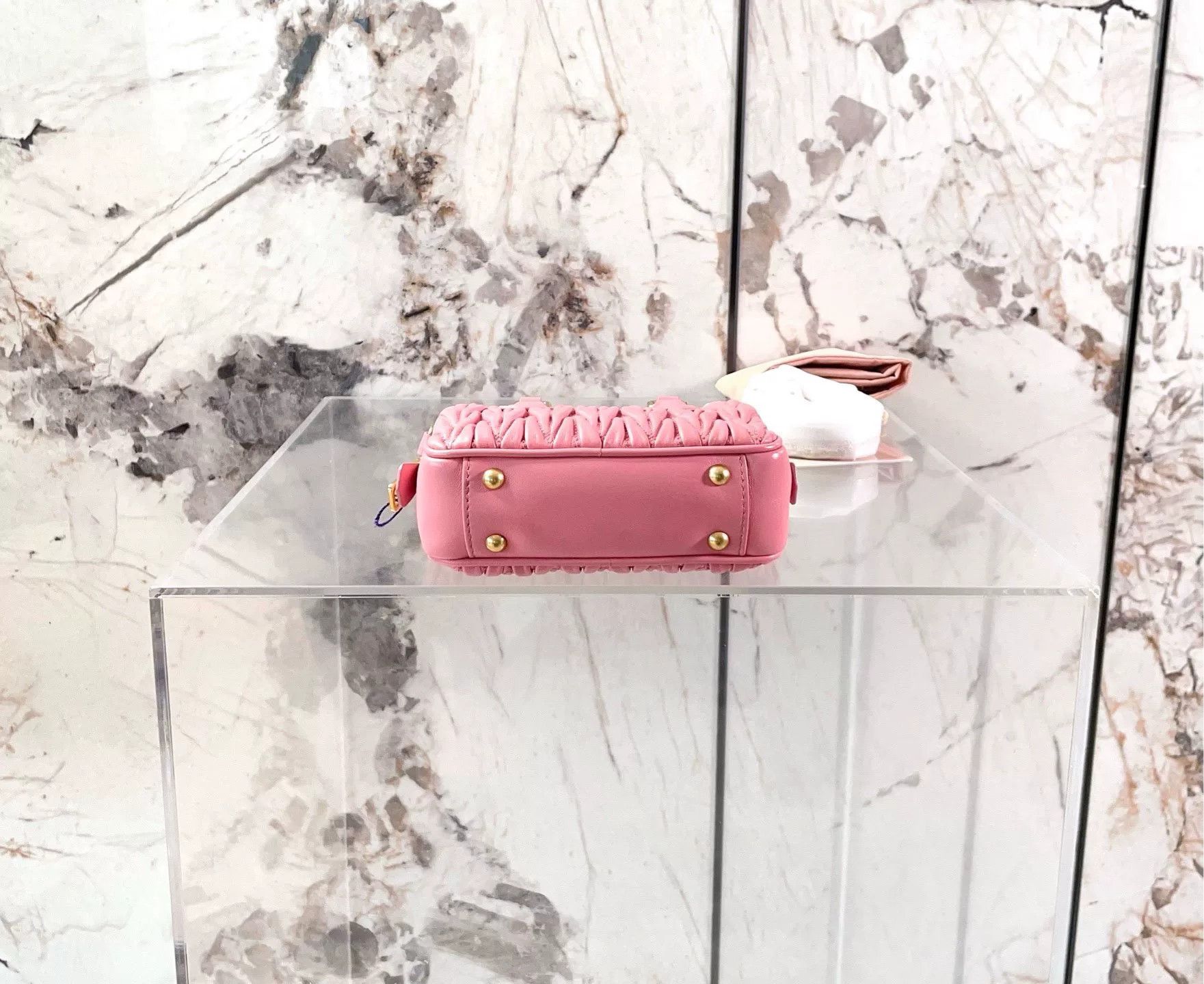 Miu Miu Pre-loved Bag Very good condition Size ONE SIZE - 4 Thumbnail
