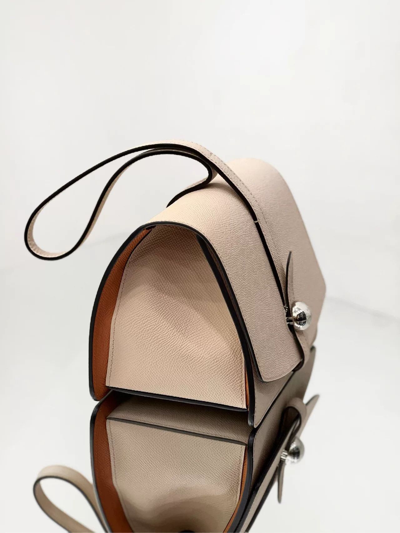 Moynat Pre-loved Bag Very good condition Size ONE SIZE - 4 Thumbnail