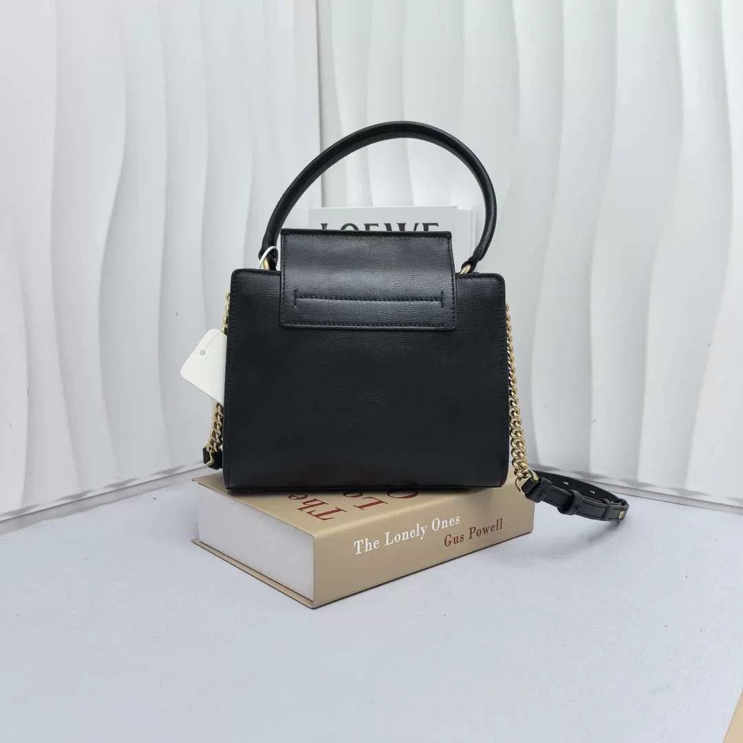 Salvatore Ferragamo Pre-loved Bag Very good condition Size ONE SIZE - 3 Thumbnail