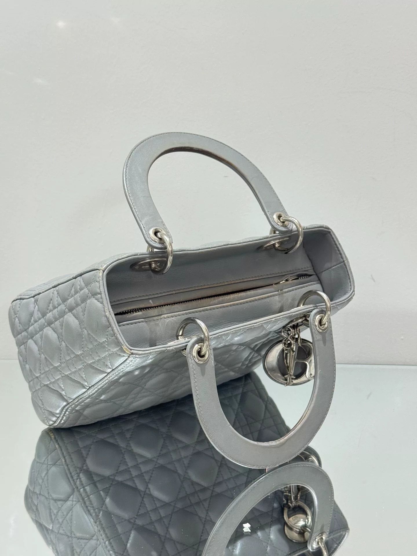 Dior Pre-loved Bag Very good condition Size ONE SIZE - 6 Thumbnail