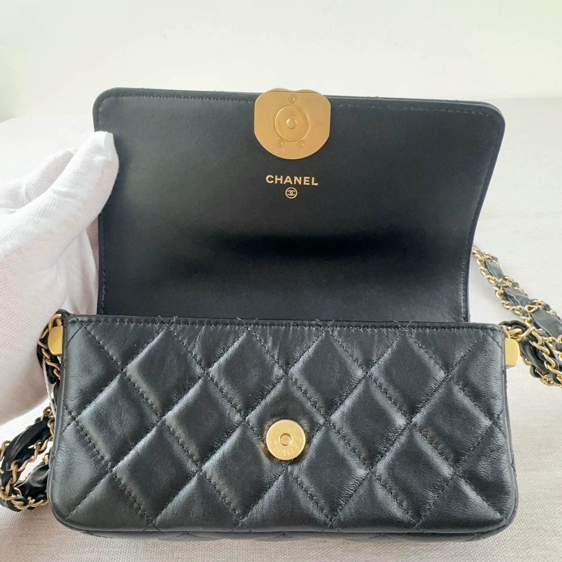 Chanel Pre-loved Bag Brand new condition Size ONE SIZE - 6 Thumbnail