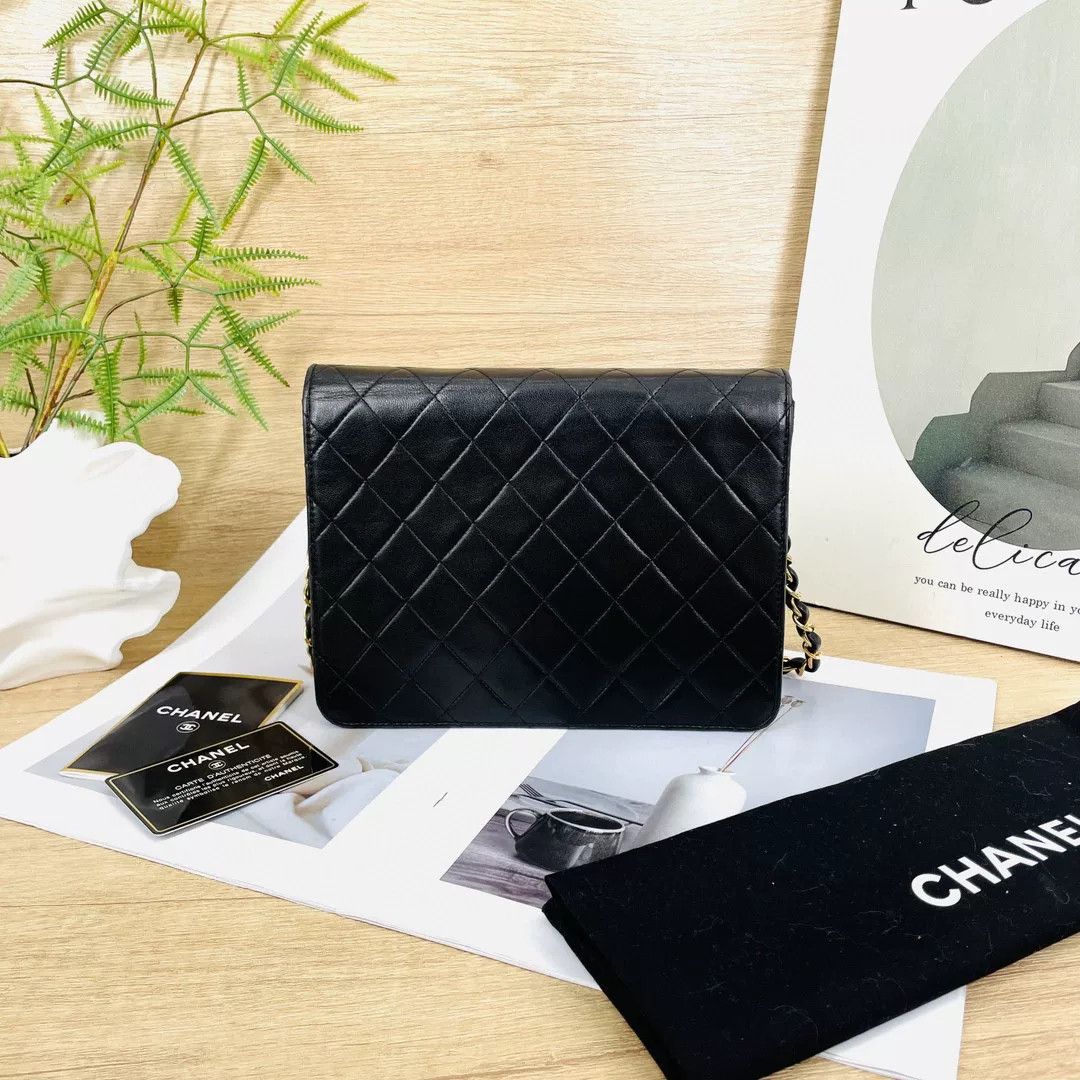 Chanel Pre-loved Bag Very good condition Size ONE SIZE - 2 Thumbnail