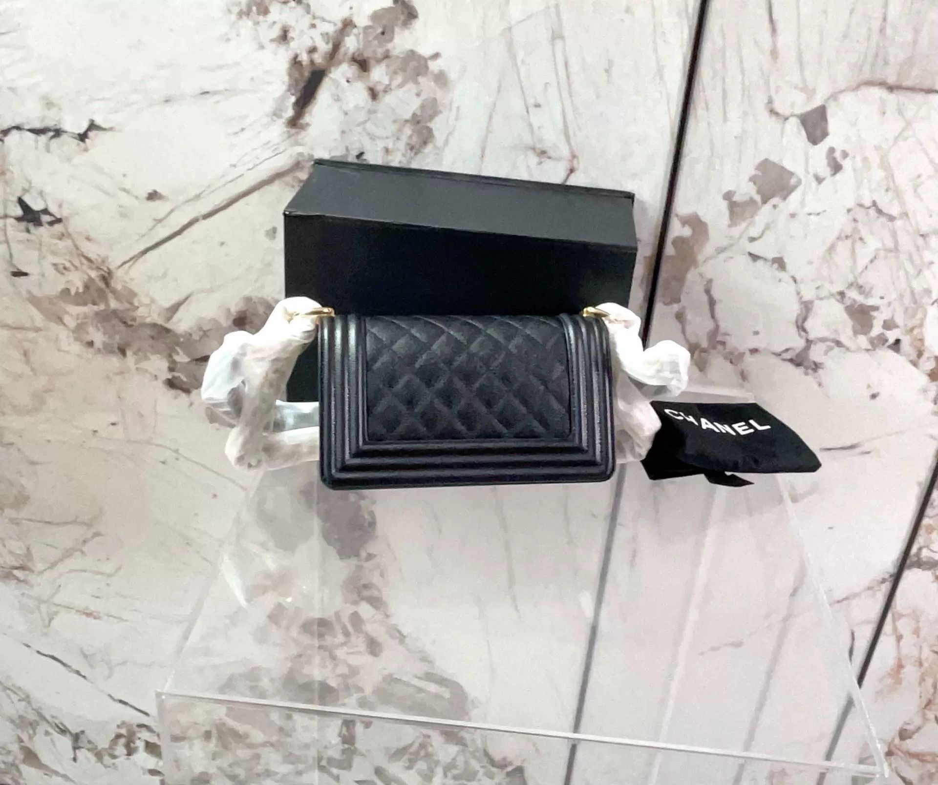 Chanel Pre-loved Bag Very good condition Size ONE SIZE - 2 Thumbnail
