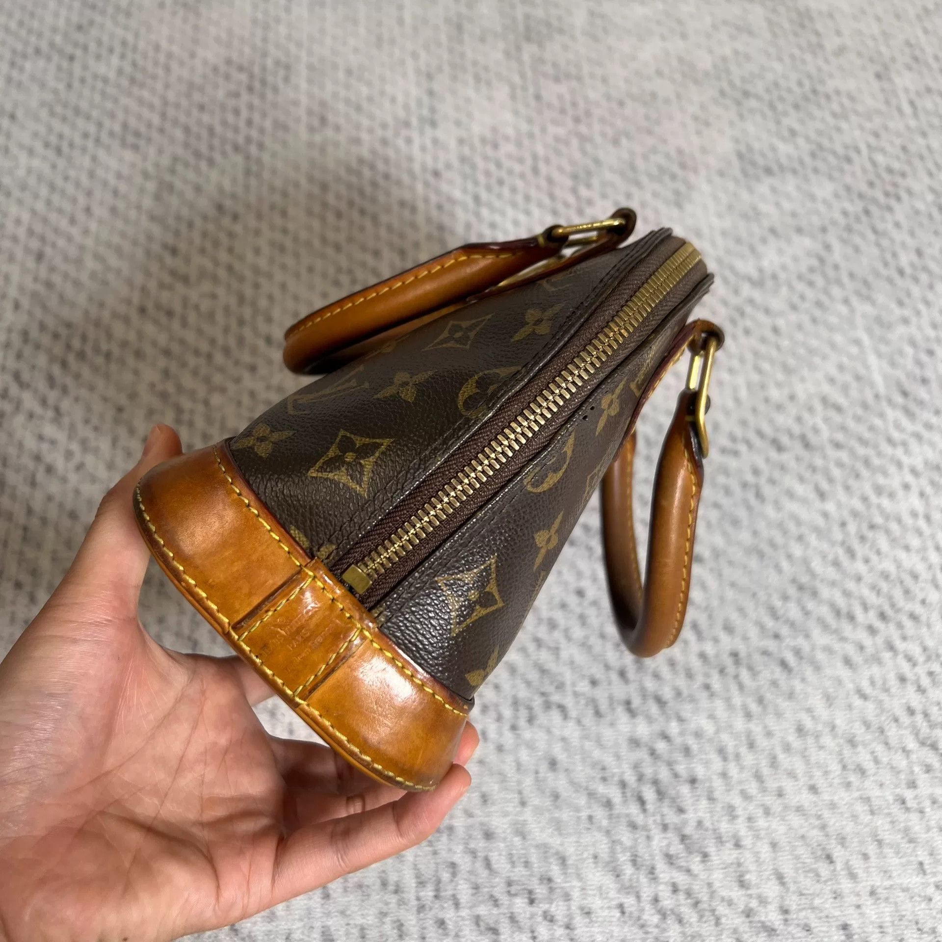 Louis Vuitton Pre-loved Bag Very good condition Size ONE SIZE - 3 Thumbnail