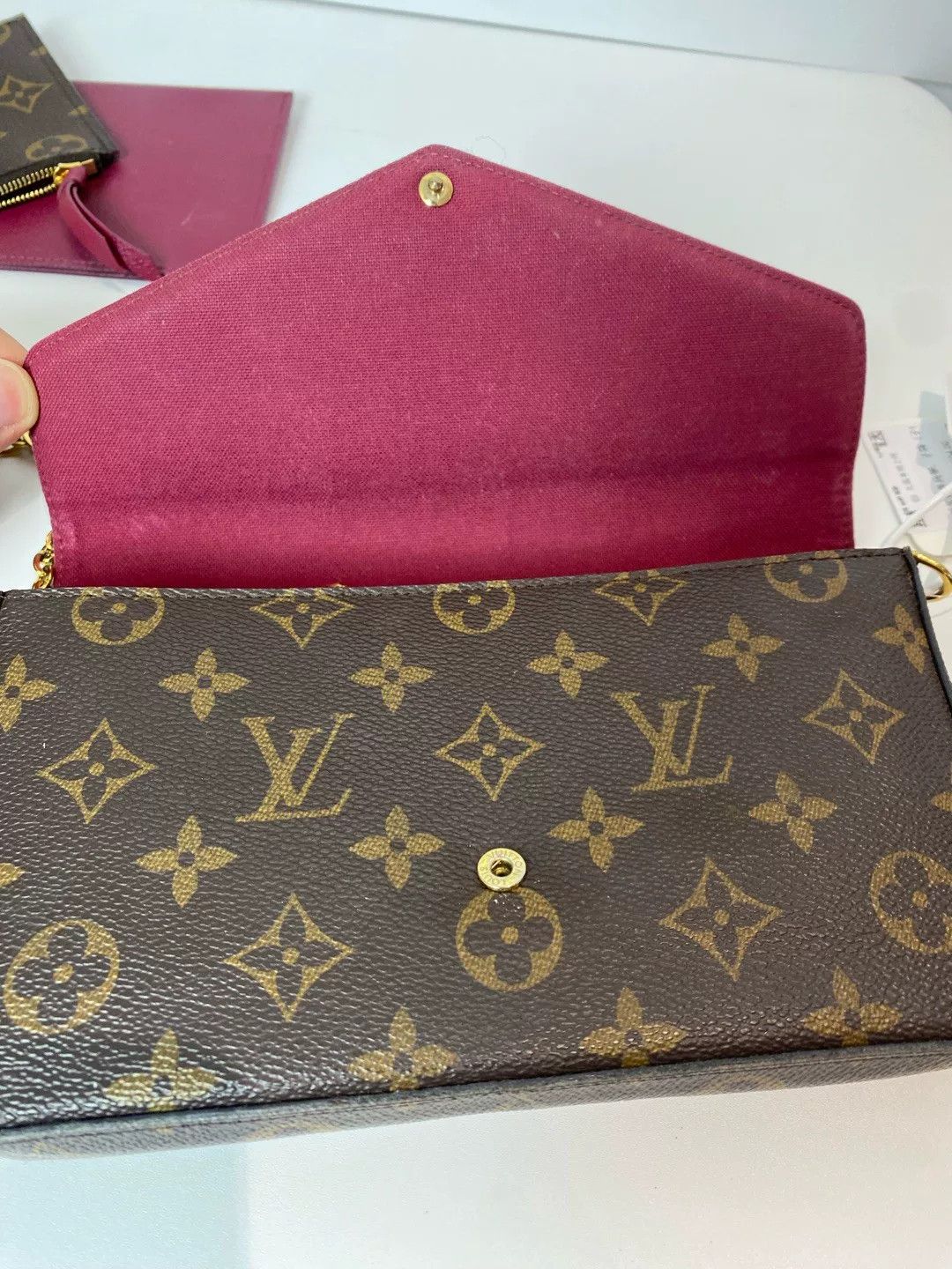 Louis Vuitton Pre-loved Bag Very good condition Size ONE SIZE - 2 Thumbnail