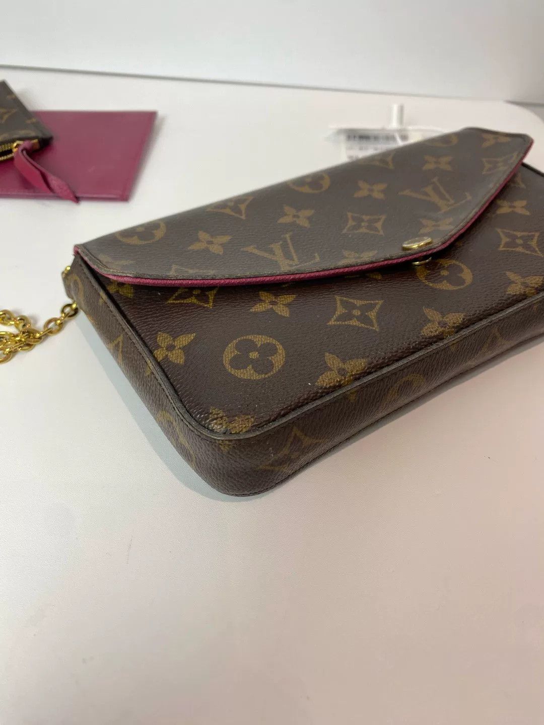 Louis Vuitton Pre-loved Bag Very good condition Size ONE SIZE - 3 Thumbnail