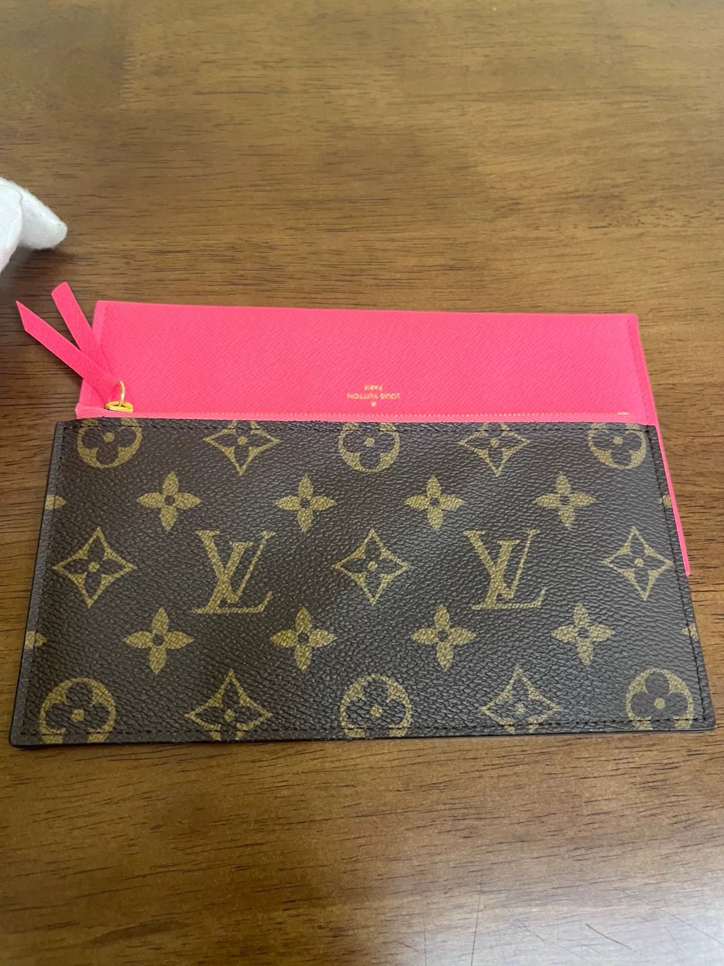 Louis Vuitton Pre-loved Bag Very good condition Size ONE SIZE - 8 Thumbnail
