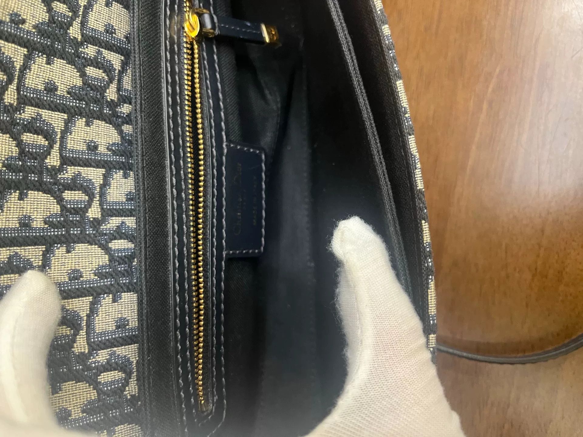 Dior Pre-loved Bag Very good condition Size ONE SIZE - 8 Thumbnail