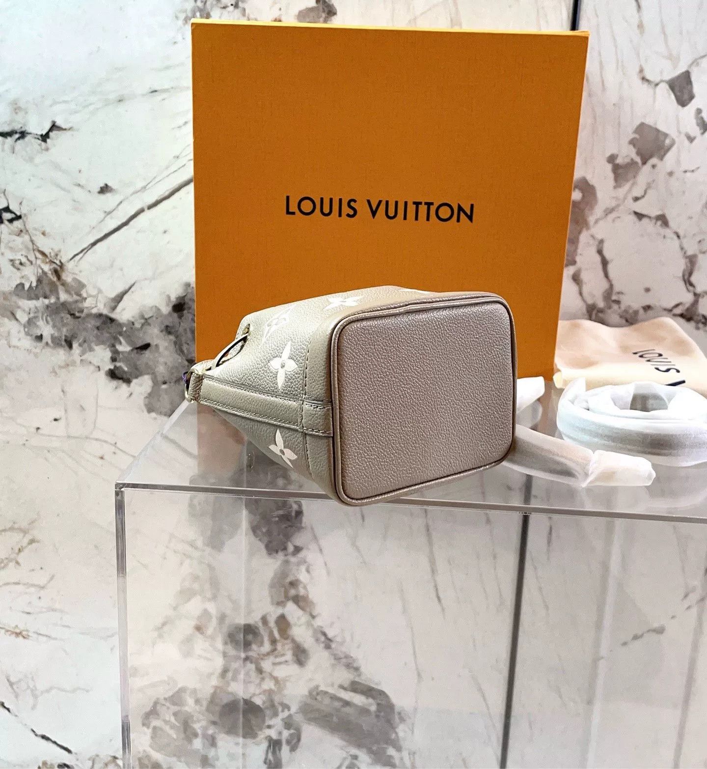 Louis Vuitton Pre-loved Bag Very good condition Size ONE SIZE - 5 Thumbnail