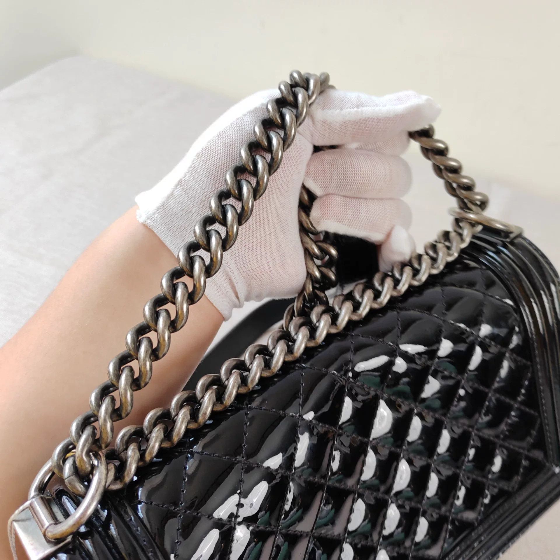 Chanel Pre-loved Bag Very good condition Size ONE SIZE - 4 Thumbnail