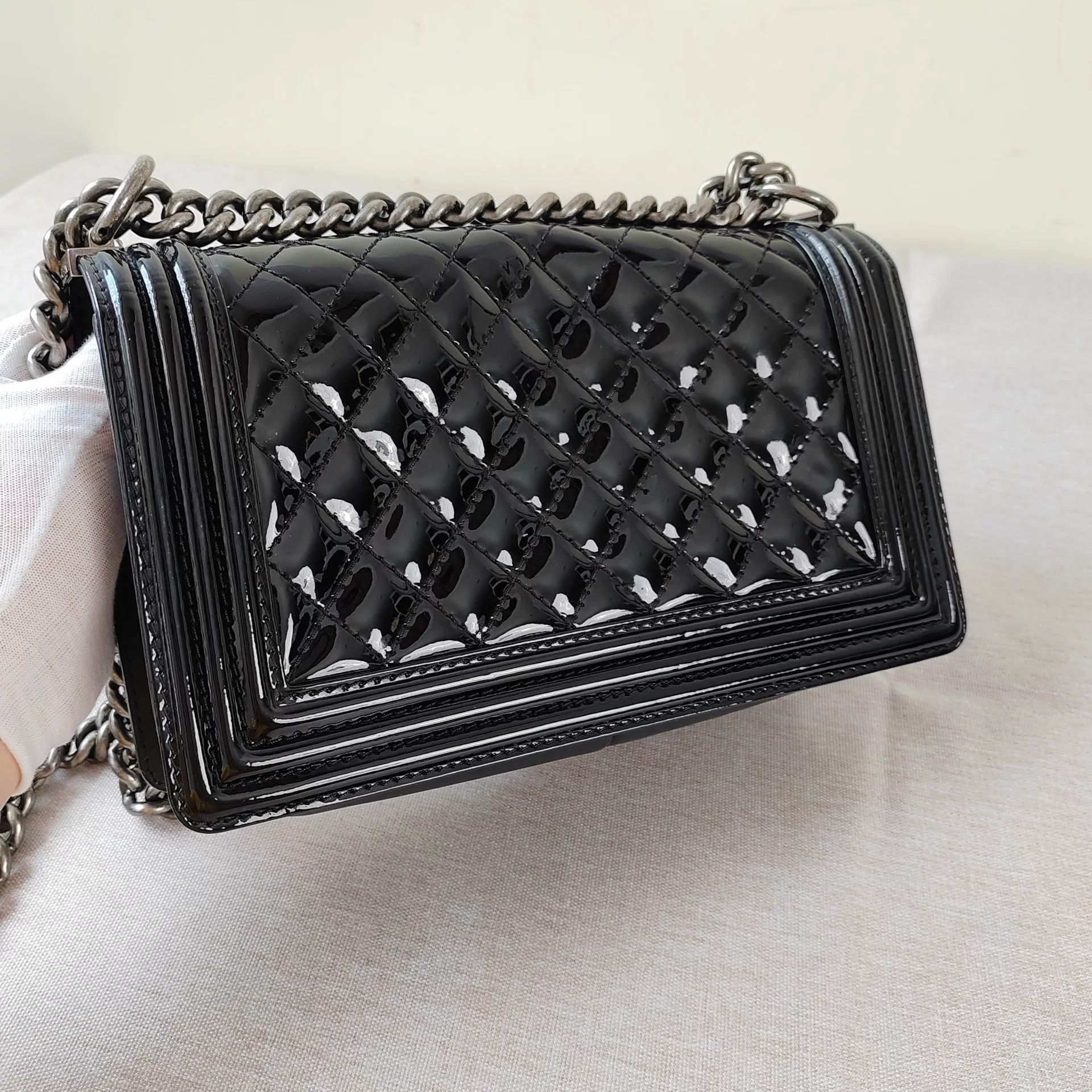 Chanel Pre-loved Bag Very good condition Size ONE SIZE - 6 Thumbnail