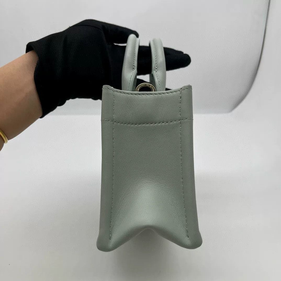 Dior Pre-loved Bag Very good condition Size ONE SIZE - 3 Thumbnail