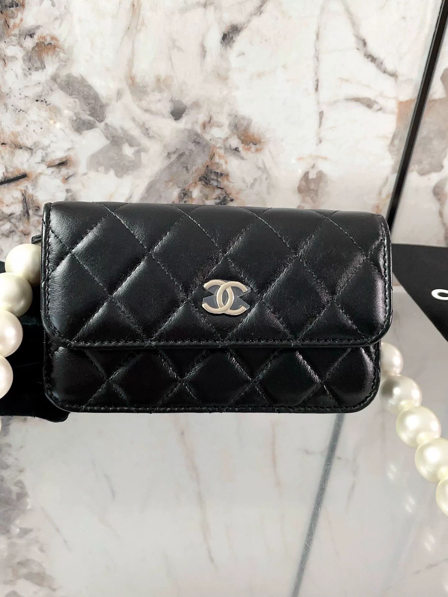 Chanel Pre-loved Bag Very good condition Size ONE SIZE - 7 Thumbnail