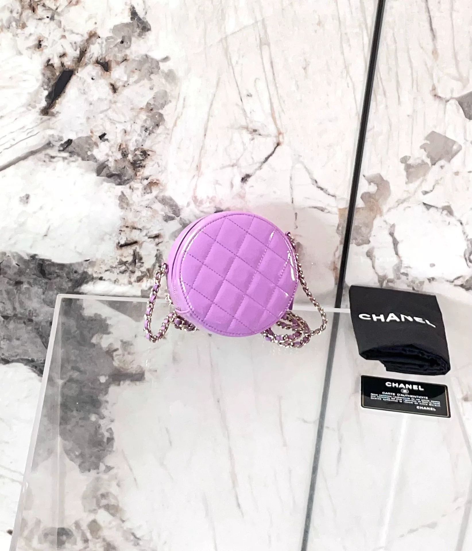 Chanel Pre-loved Bag Very good condition Size ONE SIZE - 2 Thumbnail