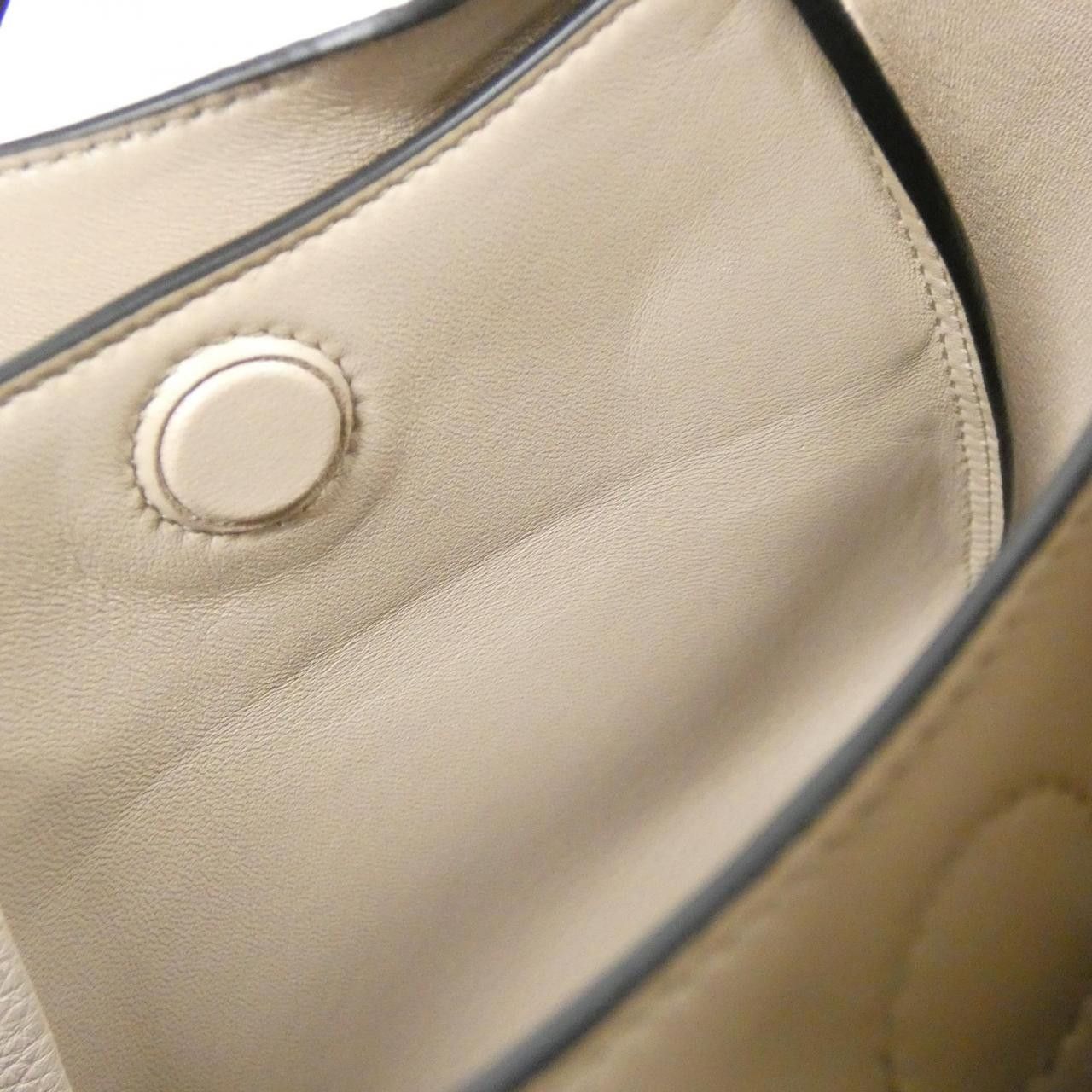Prada Prada Prada VIT.DAINO SOFT handbag Leather Handbag 1BA349 DUTY FREE for USA Size ONE SIZE - 9 Thumbnail