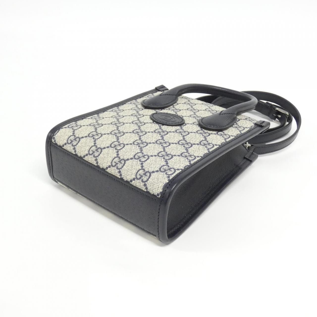 Gucci Gucci GG Supreme Canvas Shoulder Bag Textile Crossbody Bag 671623K9GSN DUTY FREE for USA