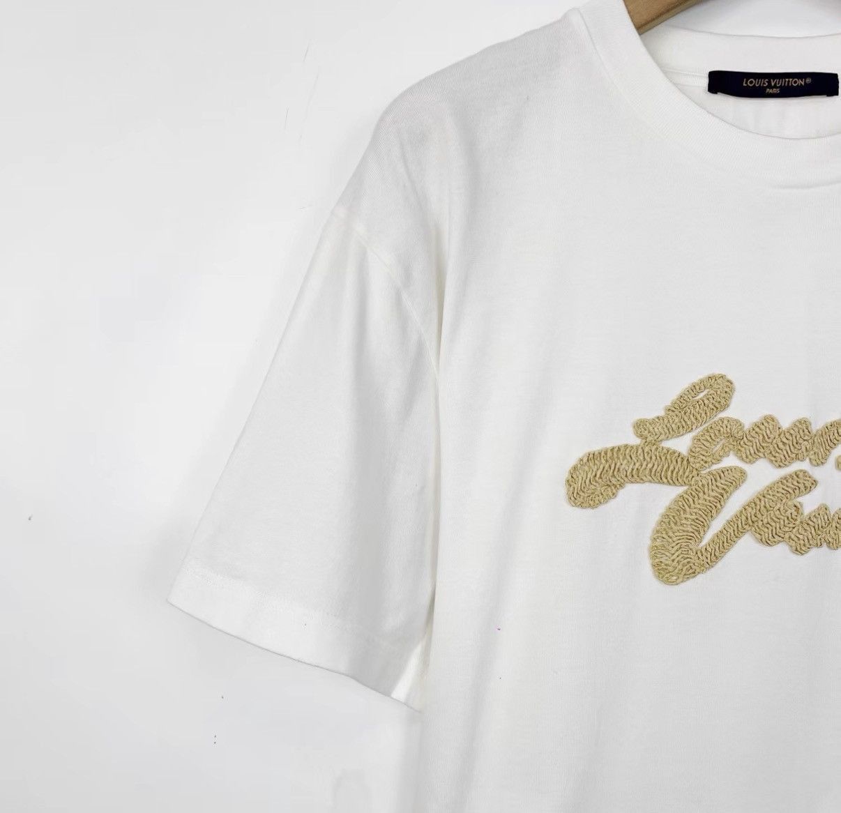 Louis Vuitton White Short Sleeve Embroidered T-Shirt Size US L / EU 52-54 / 3 - 6 Thumbnail