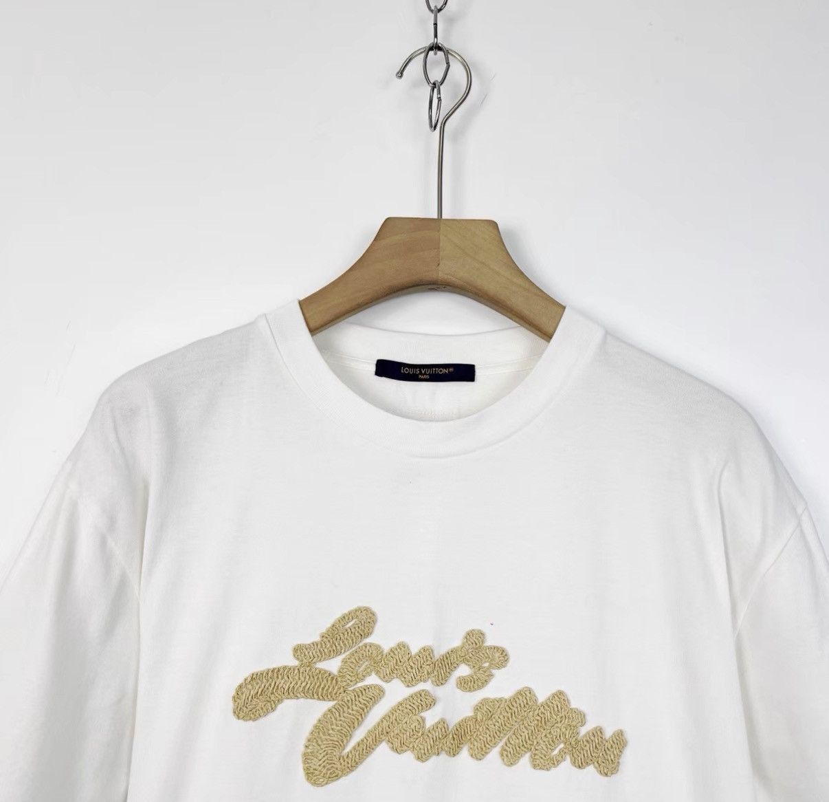Louis Vuitton White Short Sleeve Embroidered T-Shirt Size US L / EU 52-54 / 3 - 3 Thumbnail