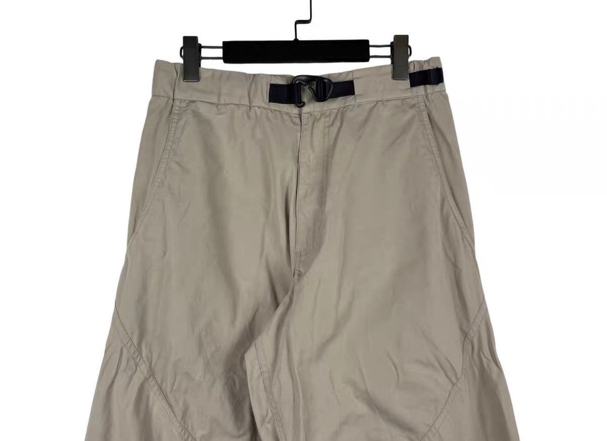Goldwin Beige Casual Pants with Belt - Size 36 Size US 36 / EU 52 - 3 Thumbnail