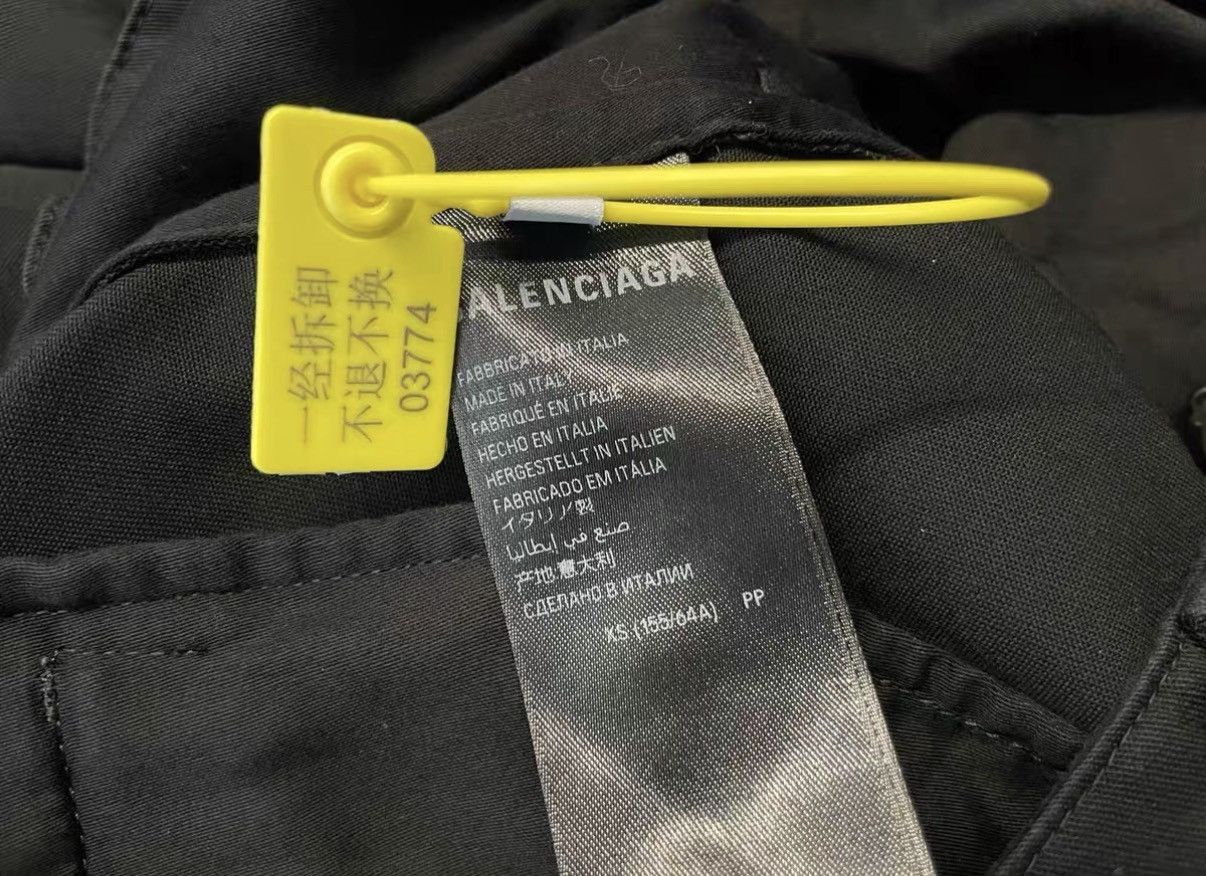 Balenciaga Black Cargo Pants with Multiple Pockets Size 30 Size US 30 / EU 46 - 6 Thumbnail