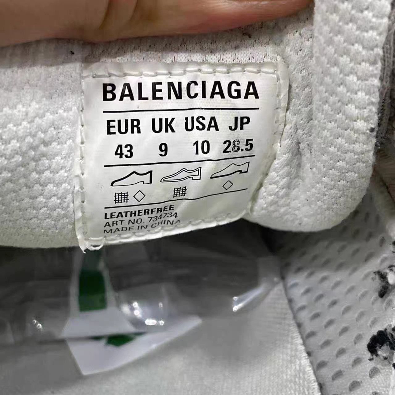 Balenciaga Gray Low-Top Sneakers Size 10 Size US 10 / EU 43 - 9 Thumbnail